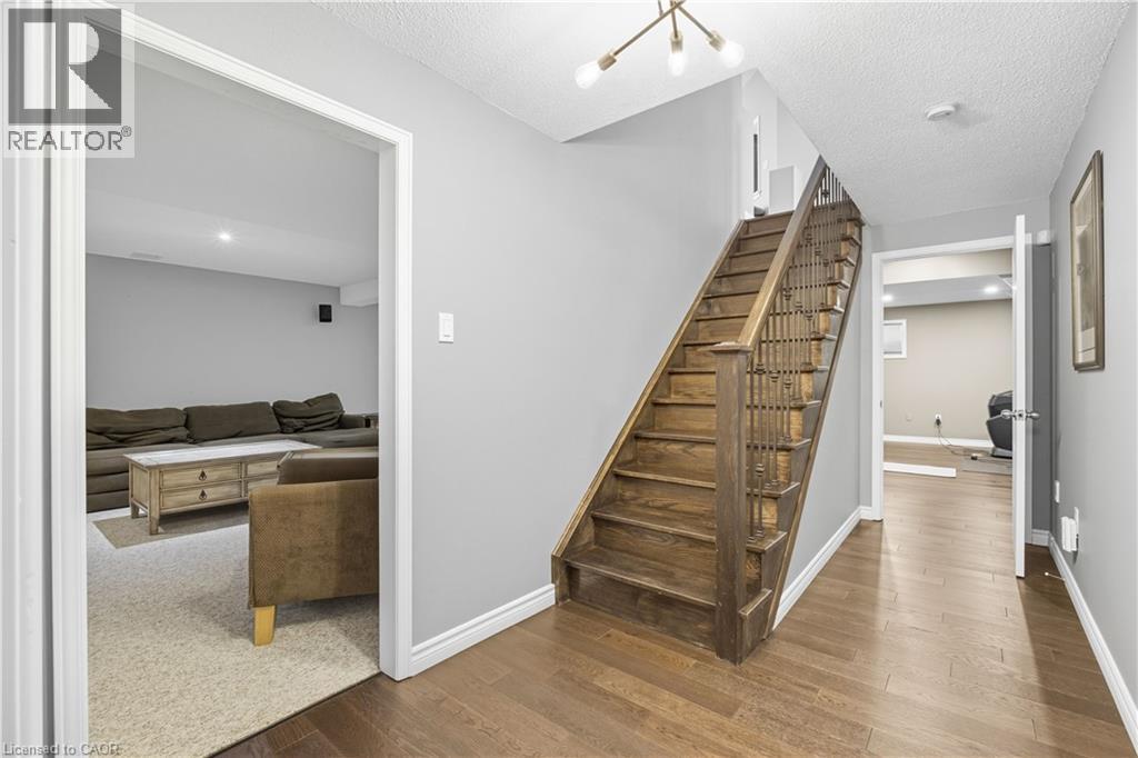 4334 Millcroft Park Drive, Burlington, Ontario  L7M 4R1 - Photo 24 - 40770364