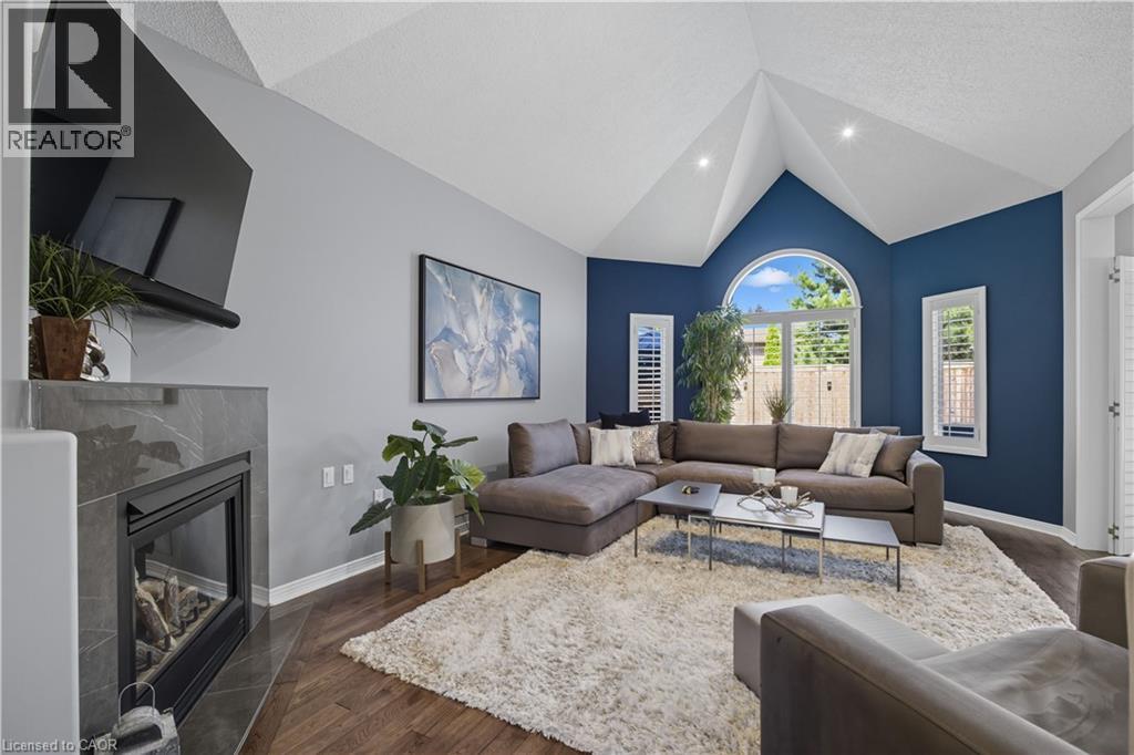4334 Millcroft Park Drive, Burlington, Ontario  L7M 4R1 - Photo 4 - 40770364