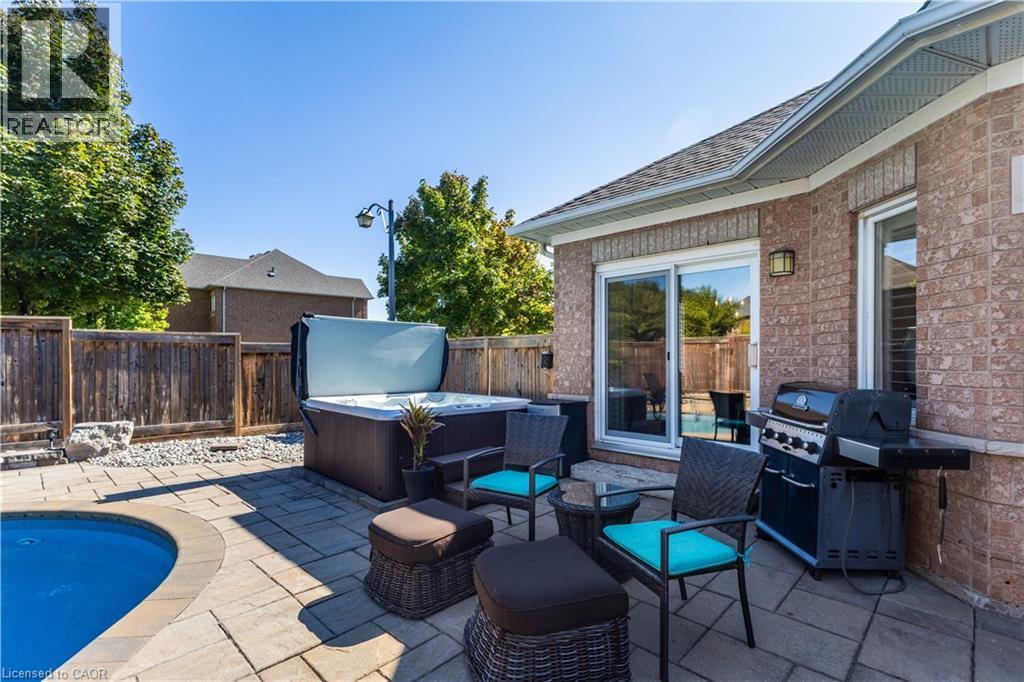 4334 Millcroft Park Drive, Burlington, Ontario  L7M 4R1 - Photo 41 - 40770364