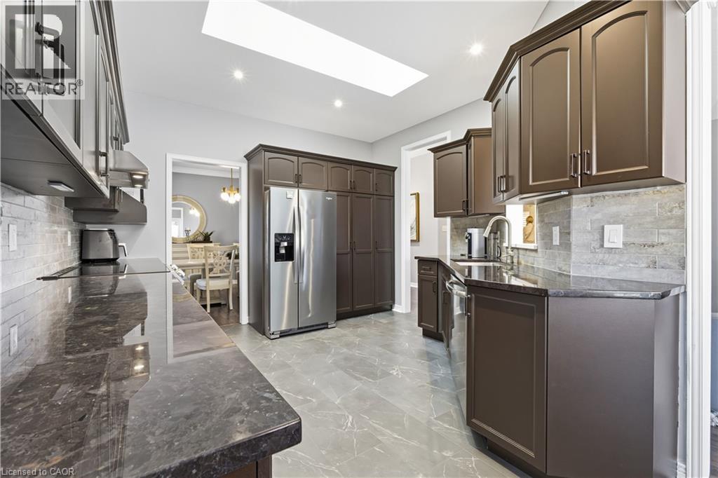 4334 Millcroft Park Drive, Burlington, Ontario  L7M 4R1 - Photo 9 - 40770364