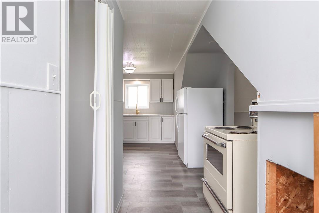 573 Hwy 144, Onaping Falls, Ontario  P0M 2C0 - Photo 26 - 2124451