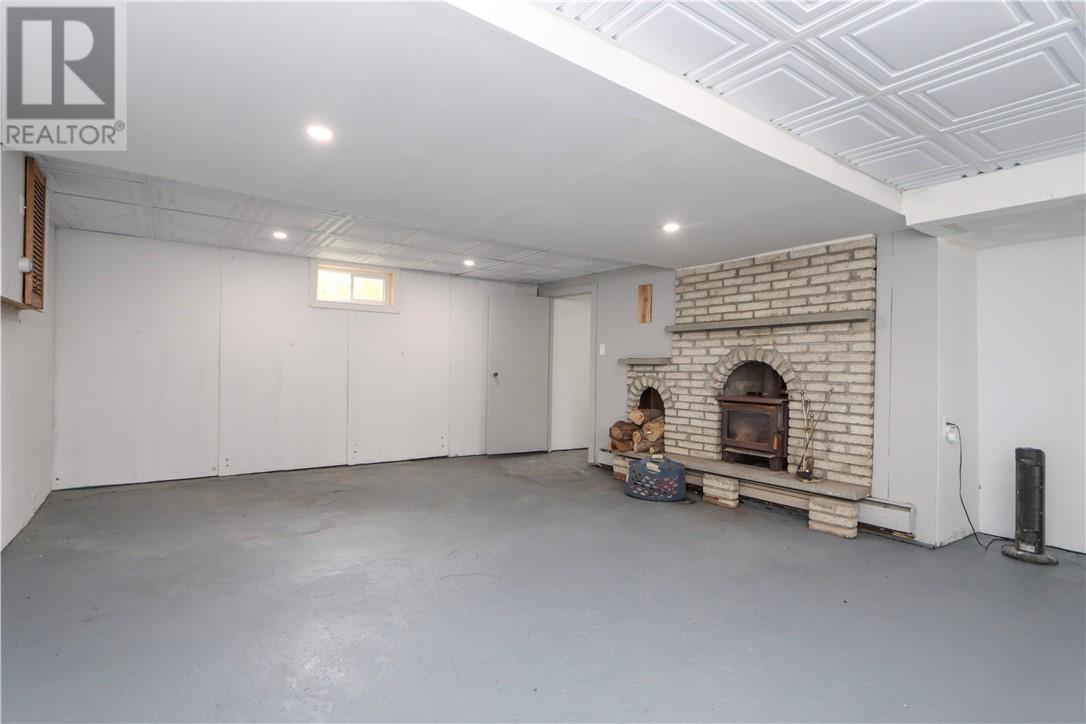 573 Hwy 144, Onaping Falls, Ontario  P0M 2C0 - Photo 36 - 2124451