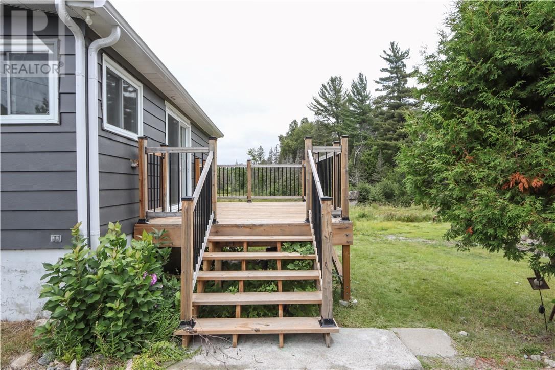 573 Hwy 144, Onaping Falls, Ontario  P0M 2C0 - Photo 44 - 2124451