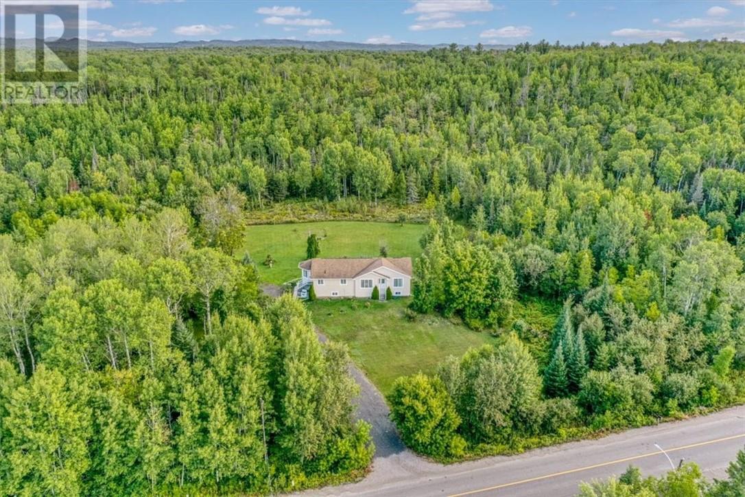 2182 Vermillion Lake Road, Chelmsford, Ontario  P0M 1L0 - Photo 12 - 2124772