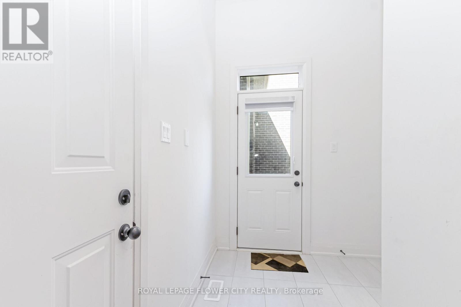 11 Wintergreen Lane N, Adjala-Tosorontio (Colgan), Ontario  L0G 1W0 - Photo 43 - N12385737