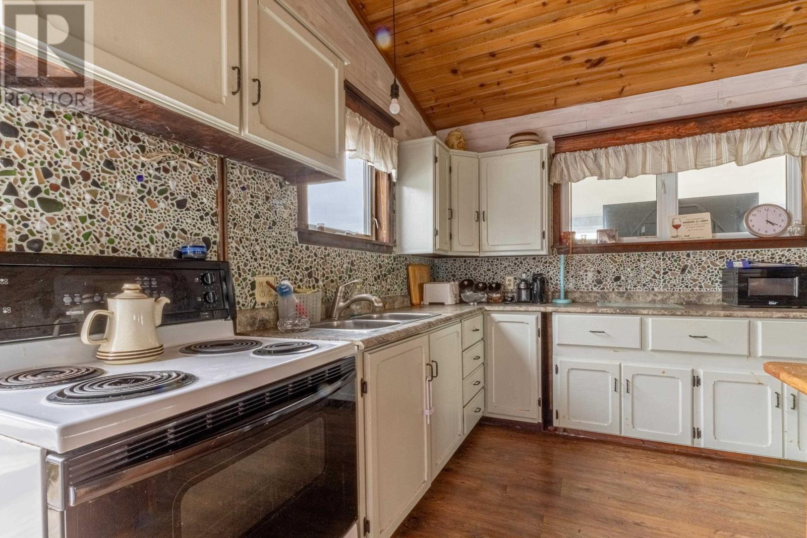 2958 East Point Road, Kingsboro, Prince Edward Island  C0A 2B0 - Photo 13 - 202523674