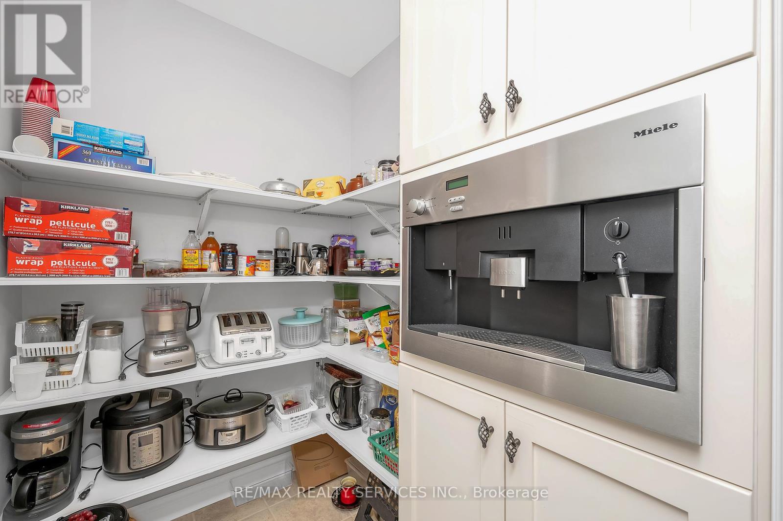 23 Old Ruby Lane, Puslinch, Ontario N0B 2J0 - Photo 18 - X12411389