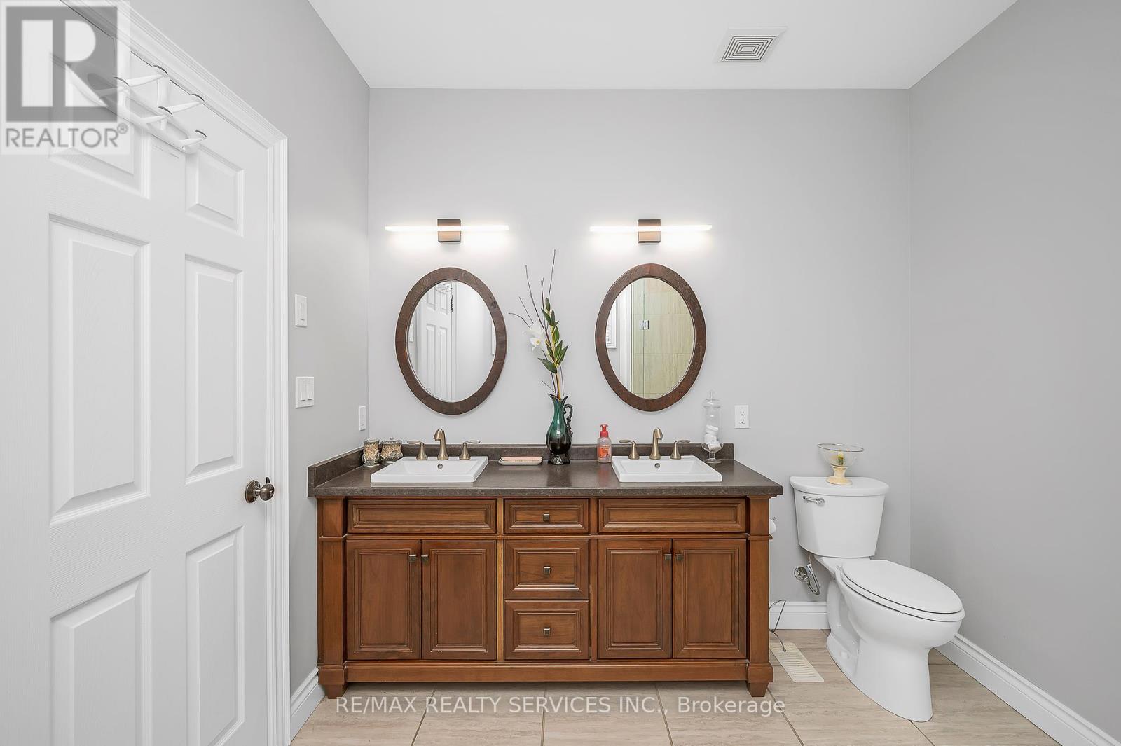 23 Old Ruby Lane, Puslinch, Ontario N0B 2J0 - Photo 28 - X12411389