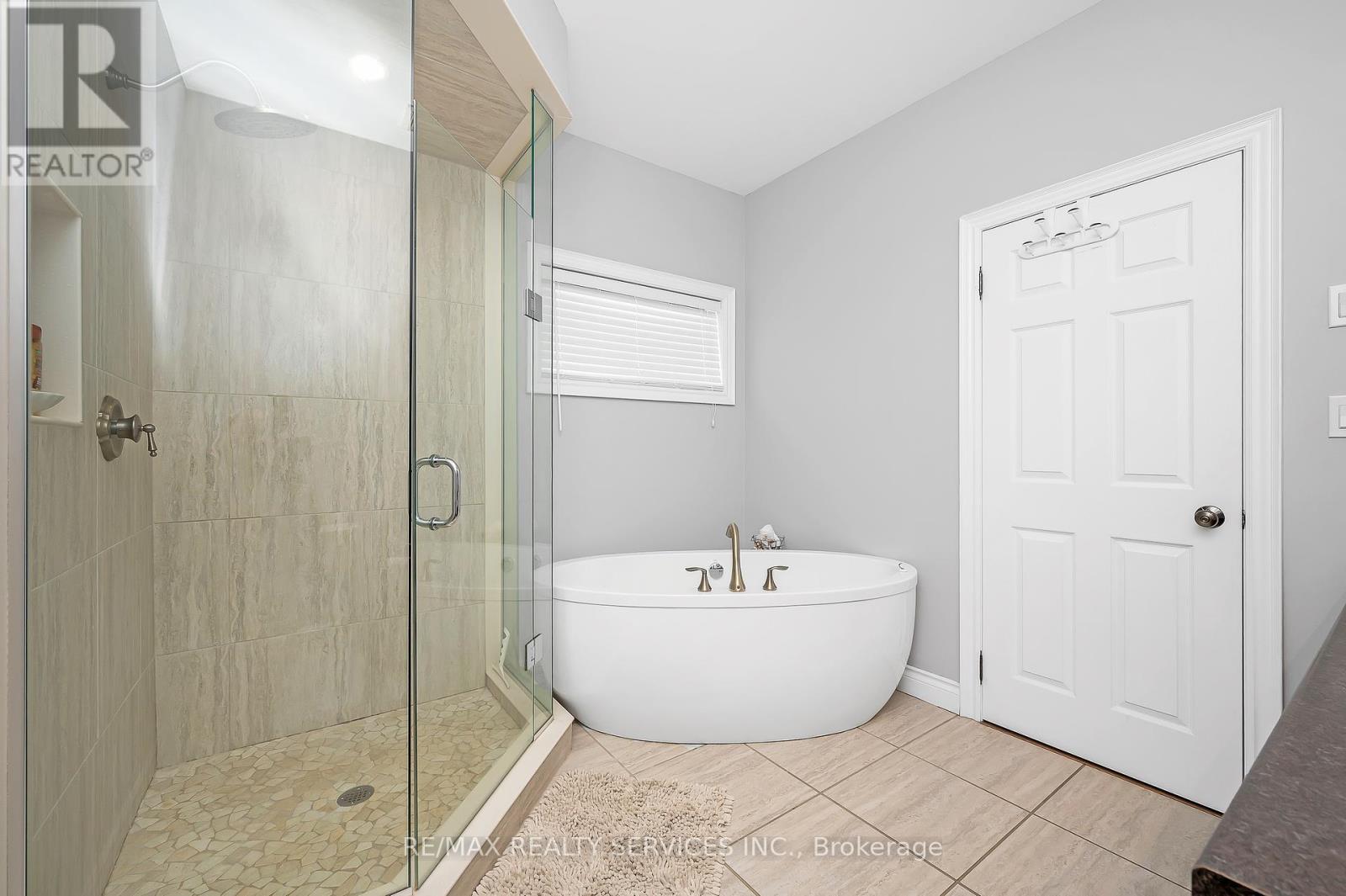 23 Old Ruby Lane, Puslinch, Ontario N0B 2J0 - Photo 29 - X12411389