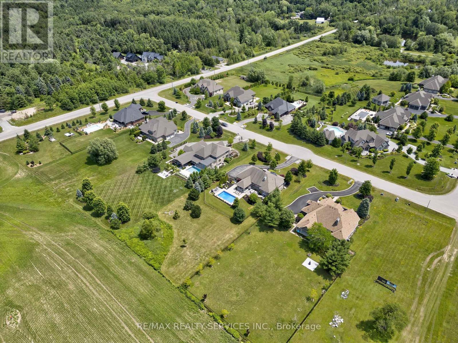23 Old Ruby Lane, Puslinch, Ontario N0B 2J0 - Photo 47 - X12411389