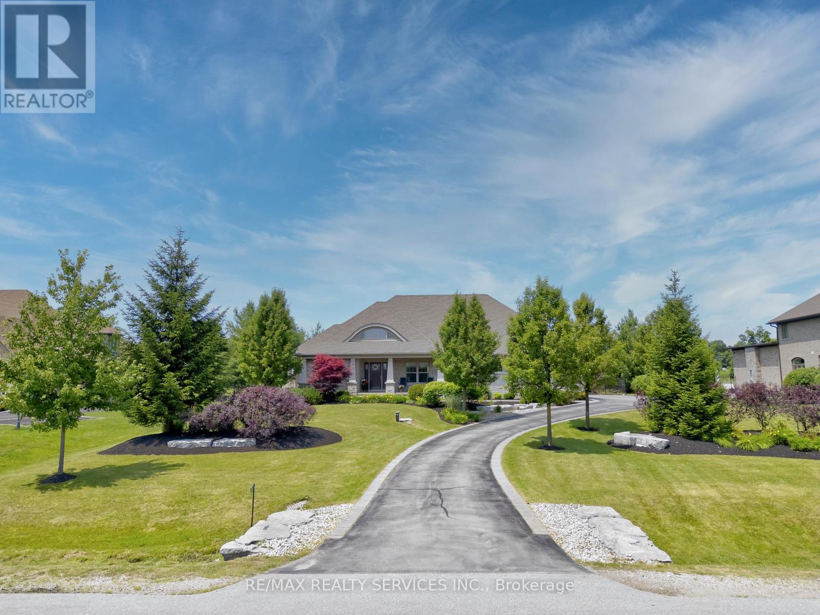 23 Old Ruby Lane, Puslinch, Ontario N0B 2J0 - Photo 6 - X12411389