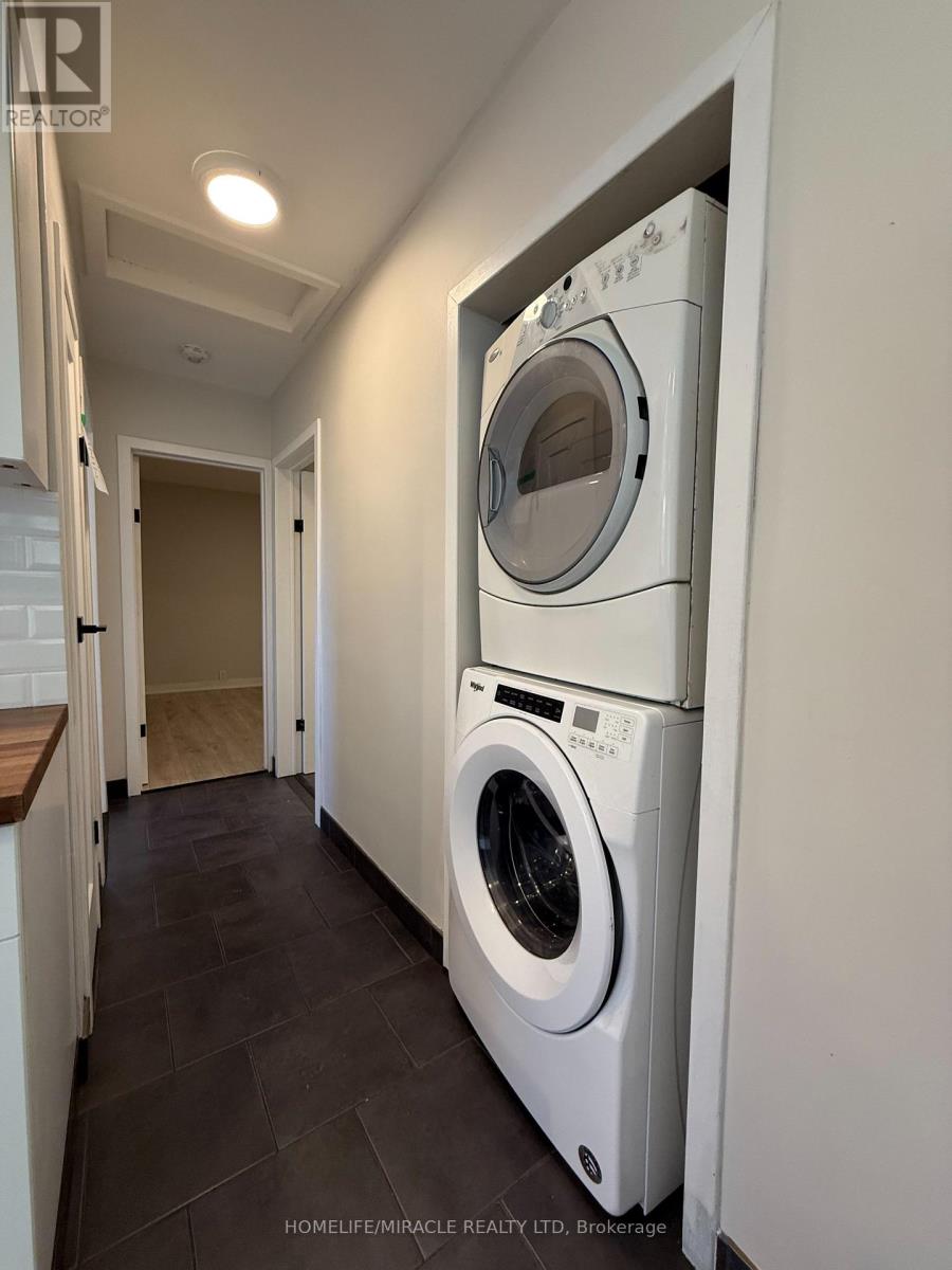11 Garnet Street, St. Catharines, Ontario  L2M 5E6 - Photo 16 - X12411442