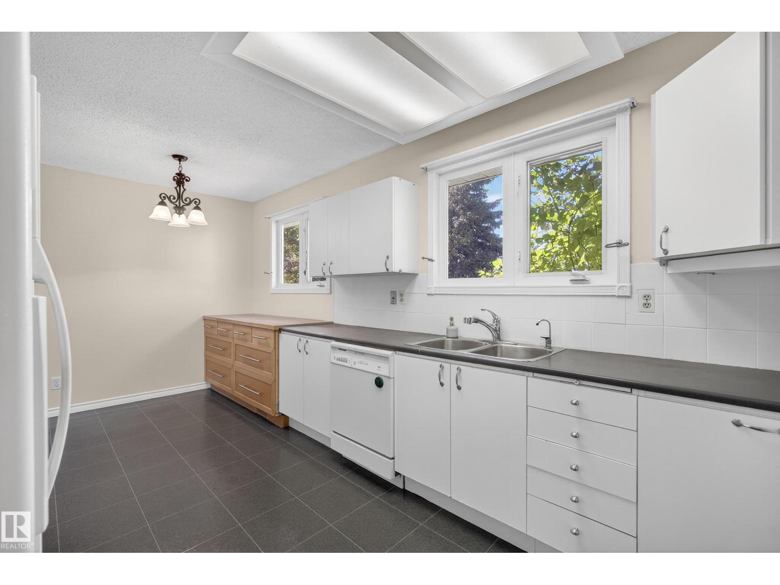 14524 21 St Nw, Edmonton, Alberta  T5Y 1T8 - Photo 24 - E4458291
