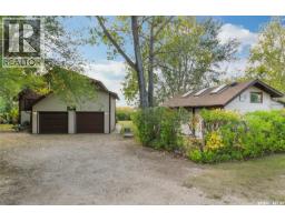 156 Lakeview Drive Last Mountain Lake, Island View, Ca