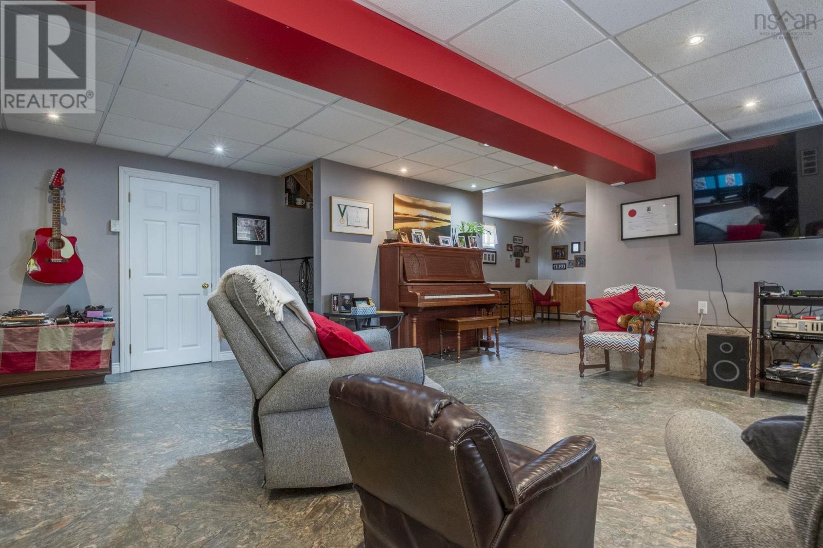 637 Wiley Avenue, Windsor, Nova Scotia  B0N 2T0 - Photo 33 - 202516697