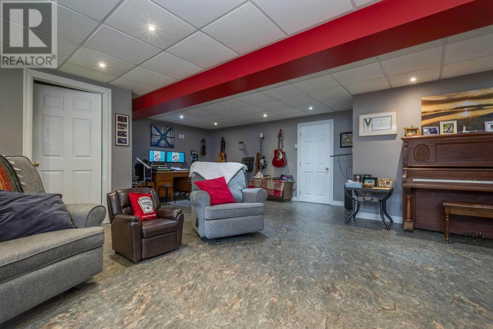 637 Wiley Avenue, Windsor, Nova Scotia  B0N 2T0 - Photo 34 - 202516697