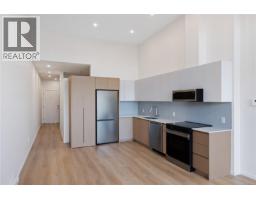 207 2374 Oakville Ave Sidney South-East