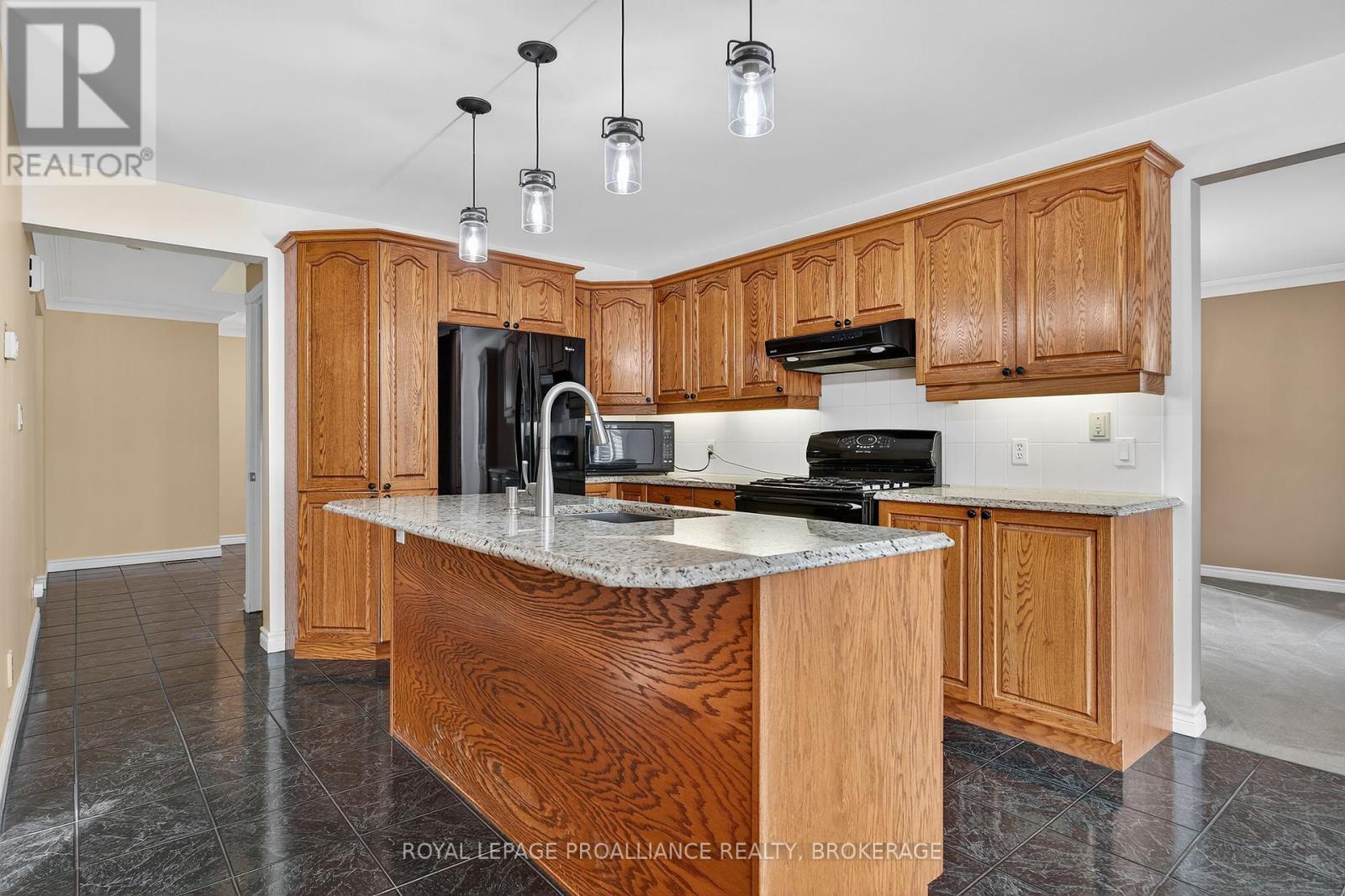 520 Citation Crescent, Kingston, Ontario  K7M 8W2 - Photo 13 - X12411733