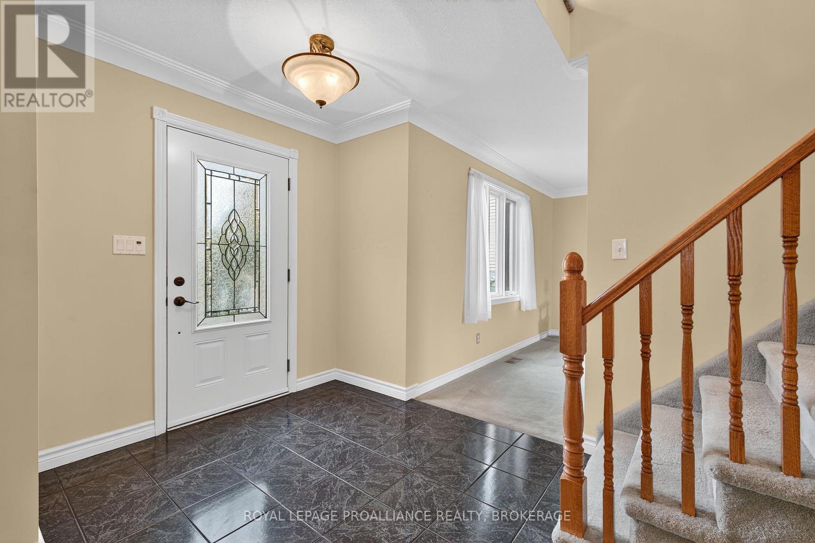 Property at 520 CITATION CRESCENT image 4
