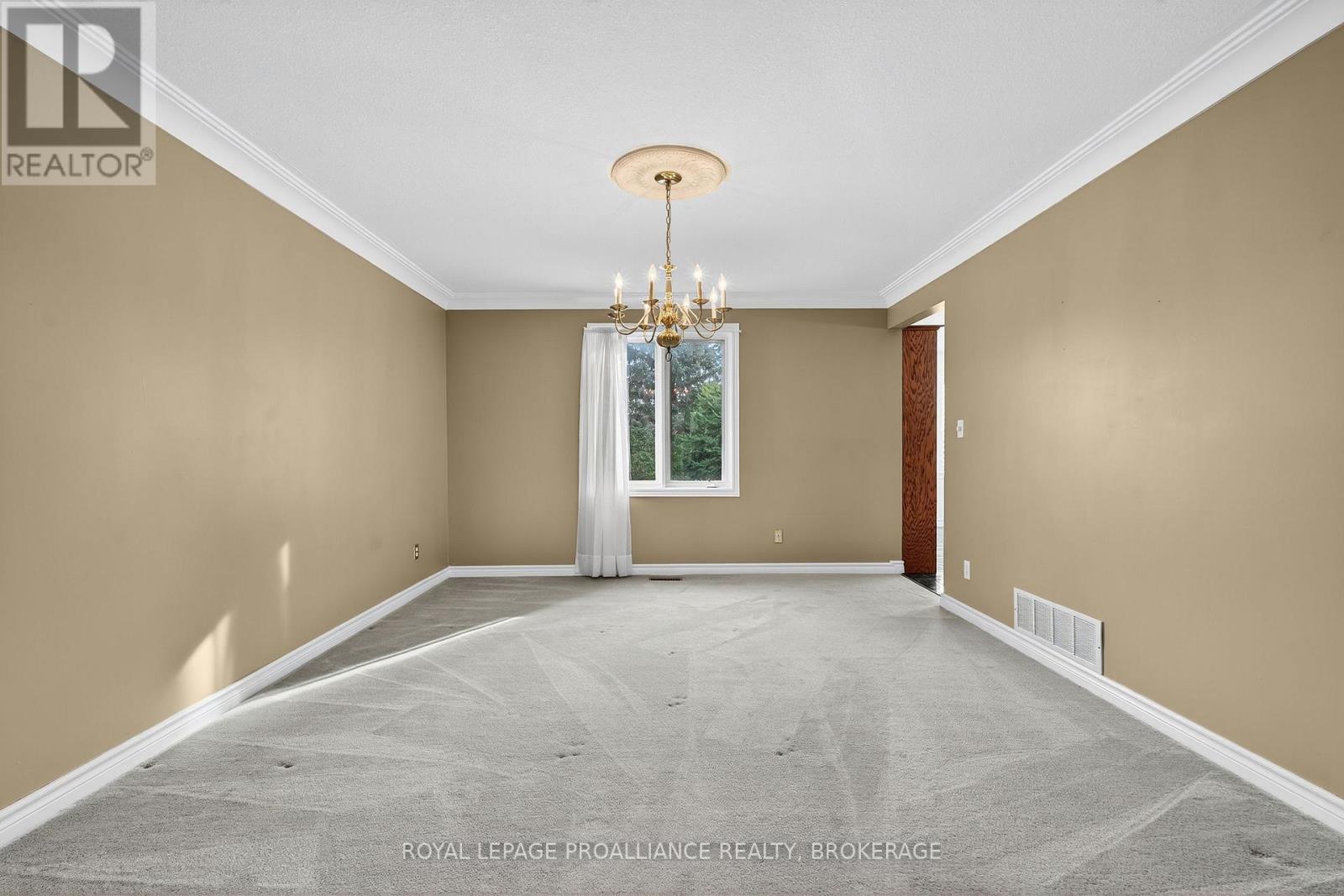 520 Citation Crescent, Kingston, Ontario  K7M 8W2 - Photo 8 - X12411733