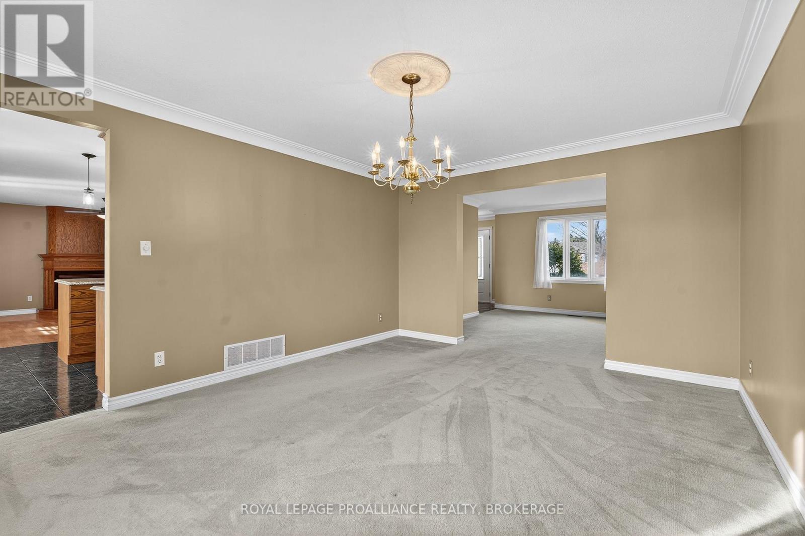 520 Citation Crescent, Kingston, Ontario  K7M 8W2 - Photo 9 - X12411733