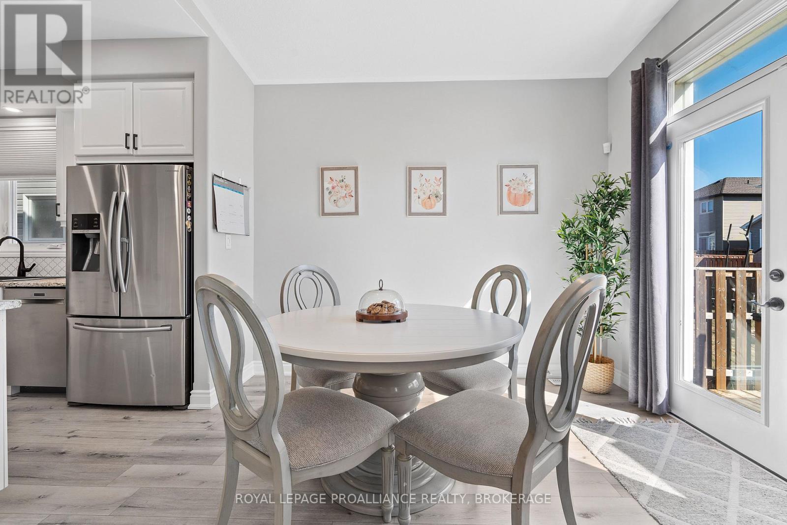 1556 Albany Drive, Kingston (City Northwest), Ontario  K7P 0L9 - Photo 10 - X12411783