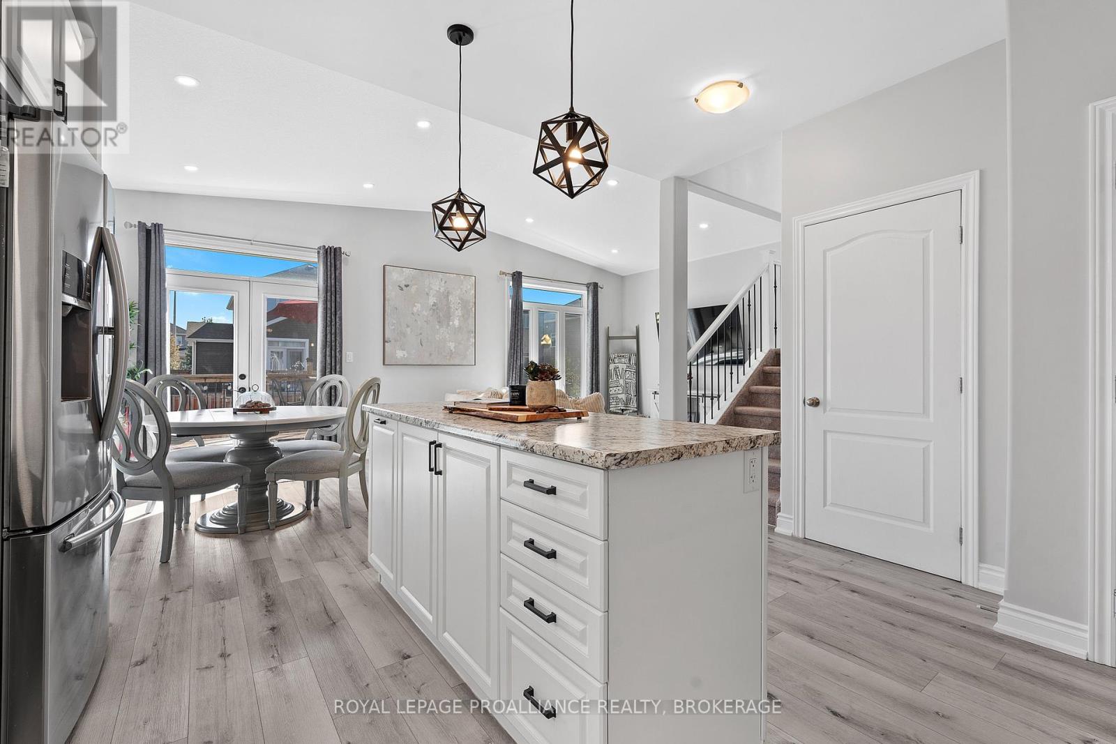 1556 Albany Drive, Kingston (City Northwest), Ontario  K7P 0L9 - Photo 17 - X12411783