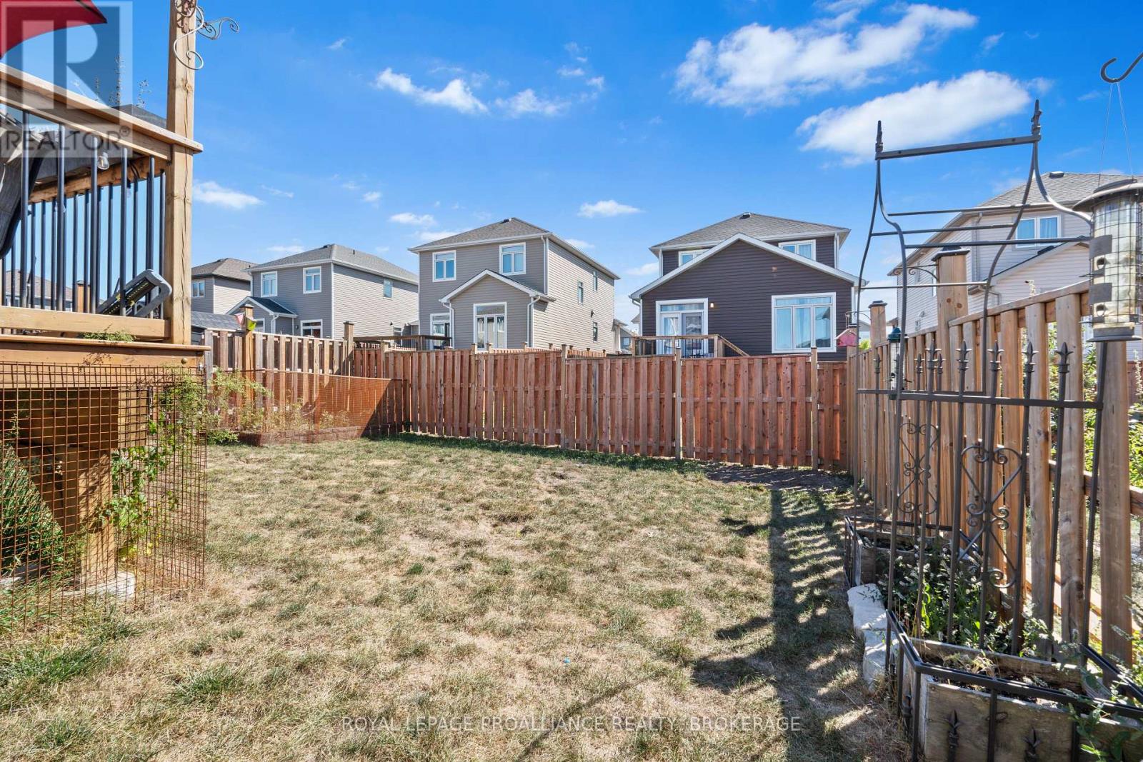 1556 Albany Drive, Kingston (City Northwest), Ontario  K7P 0L9 - Photo 33 - X12411783