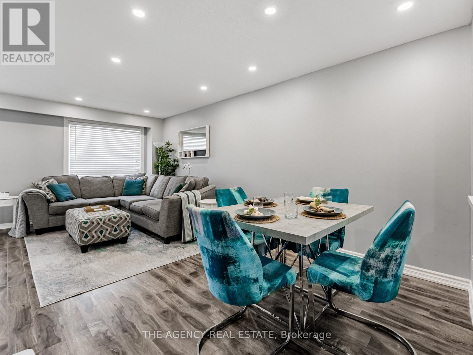 4 - 2445 Homelands Drive, Mississauga (Sheridan), Ontario  L5K 2C6 - Photo 9 - W12411819