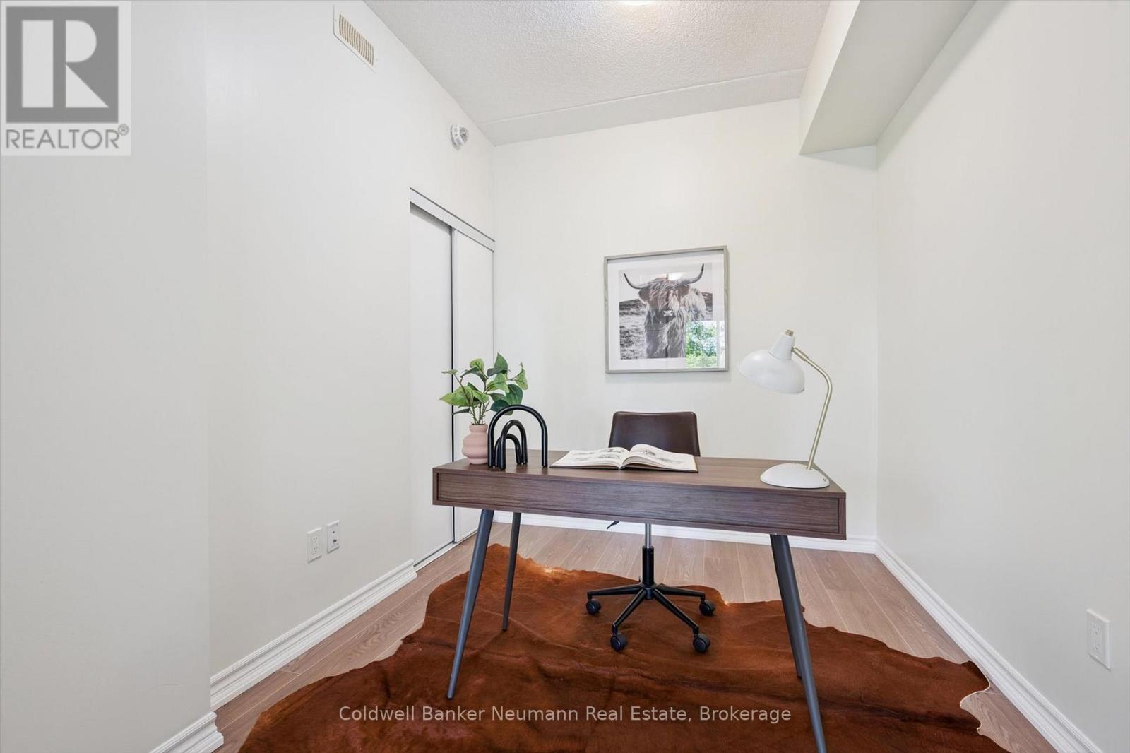 210 - 1280 Gordon Street, Guelph, Ontario  N1L 0N6 - Photo 18 - X12411717