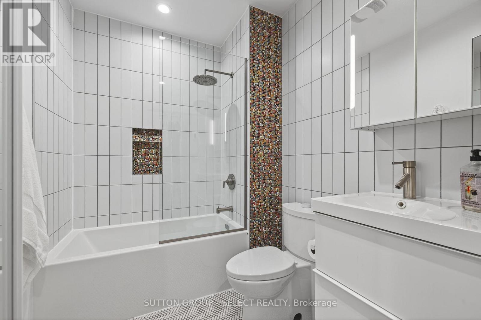 930 Wellington Street, London East, Ontario  N6A 3S9 - Photo 30 - X12411749