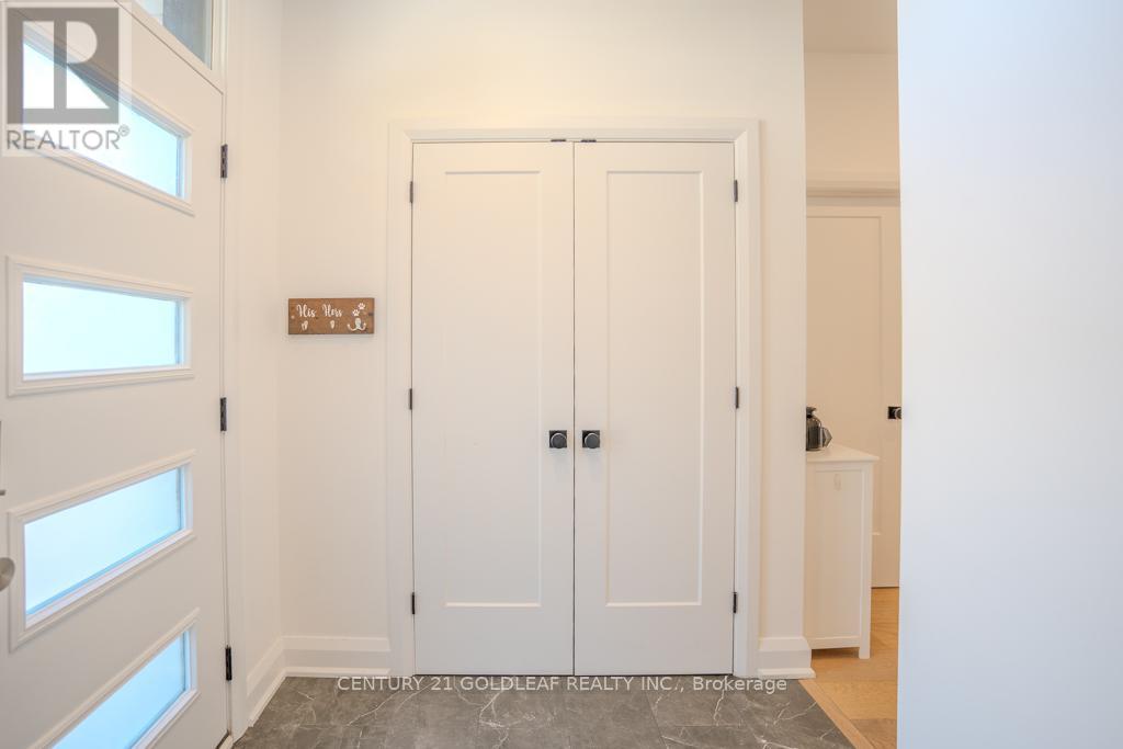 30 King George Street, Ottawa, Ontario  K1K 1V8 - Photo 3 - X12411742
