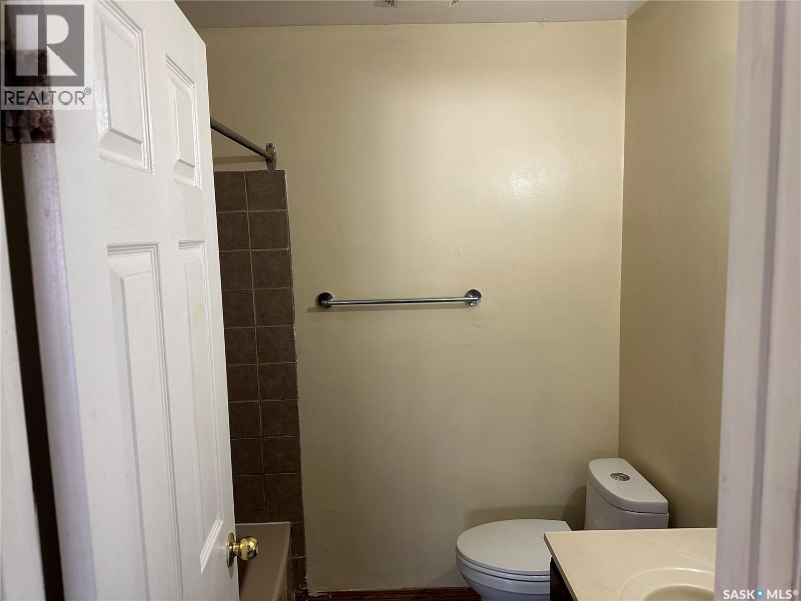 630 Elphinstone Street, Regina, Saskatchewan  S4T 3K9 - Photo 7 - SK016378