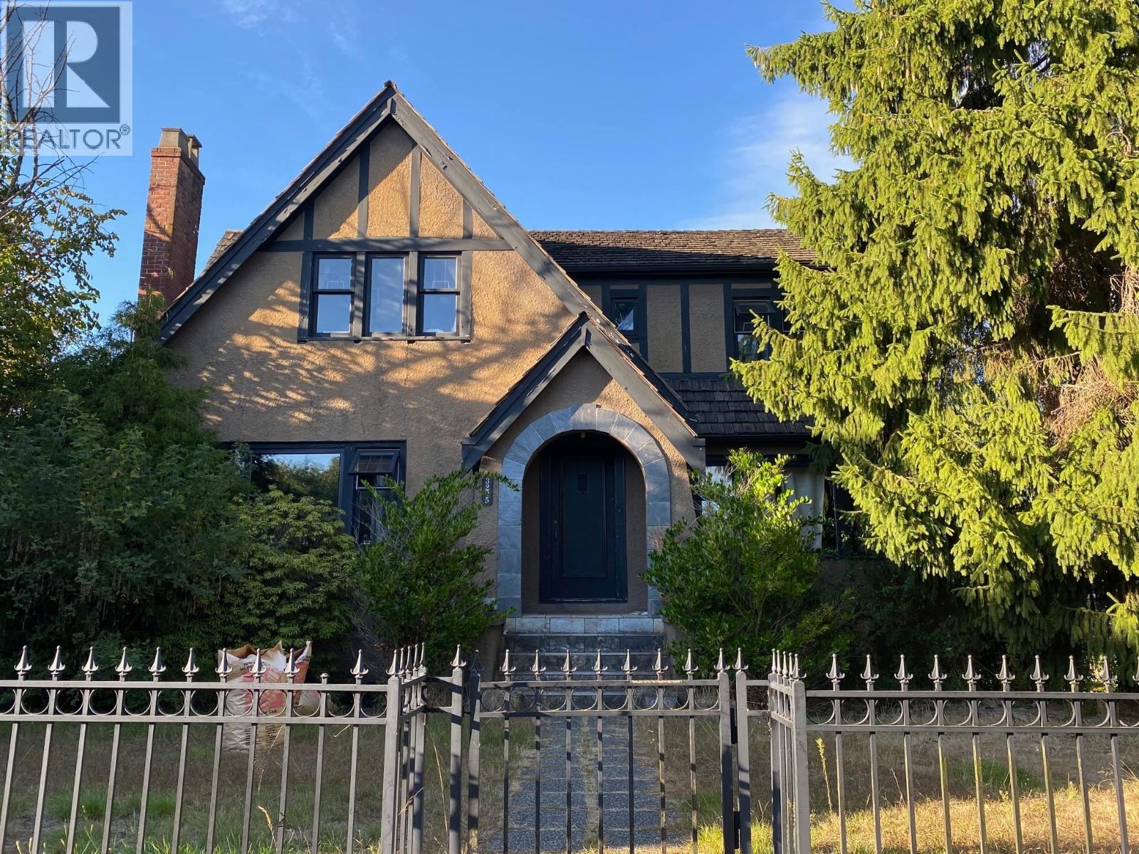 3205 W 35TH AVENUE, Vancouver, British Columbia