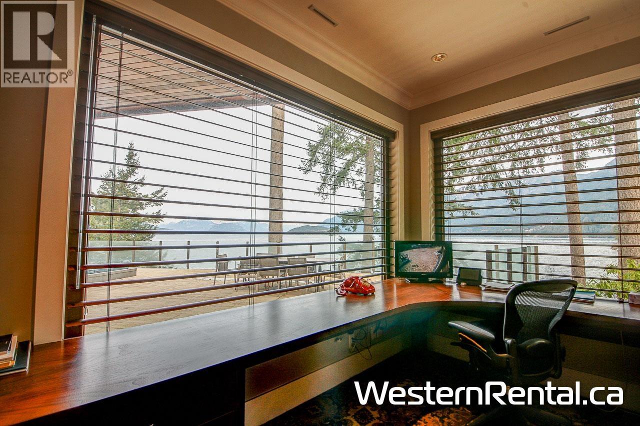 69** Isleview Road, West Vancouver, British Columbia  V7W 2L1 - Photo 10 - R3049500