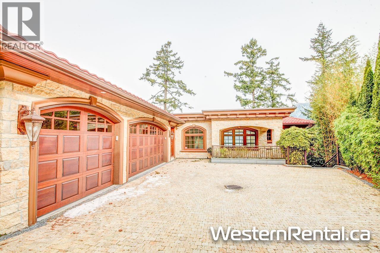 69** Isleview Road, West Vancouver, British Columbia  V7W 2L1 - Photo 2 - R3049500