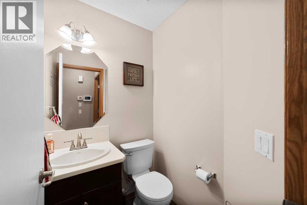 424 Stonegate Road Nw, Airdrie, Alberta  T4B 2Z9 - Photo 11 - A2258063