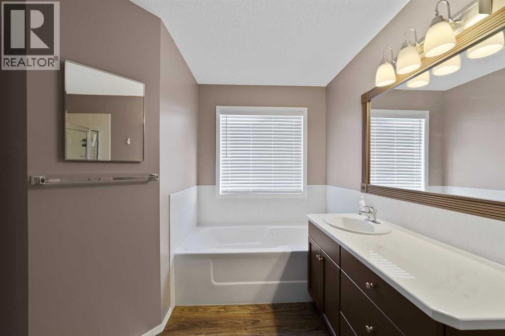 424 Stonegate Road Nw, Airdrie, Alberta  T4B 2Z9 - Photo 20 - A2258063