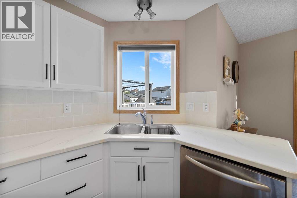 424 Stonegate Road Nw, Airdrie, Alberta  T4B 2Z9 - Photo 8 - A2258063