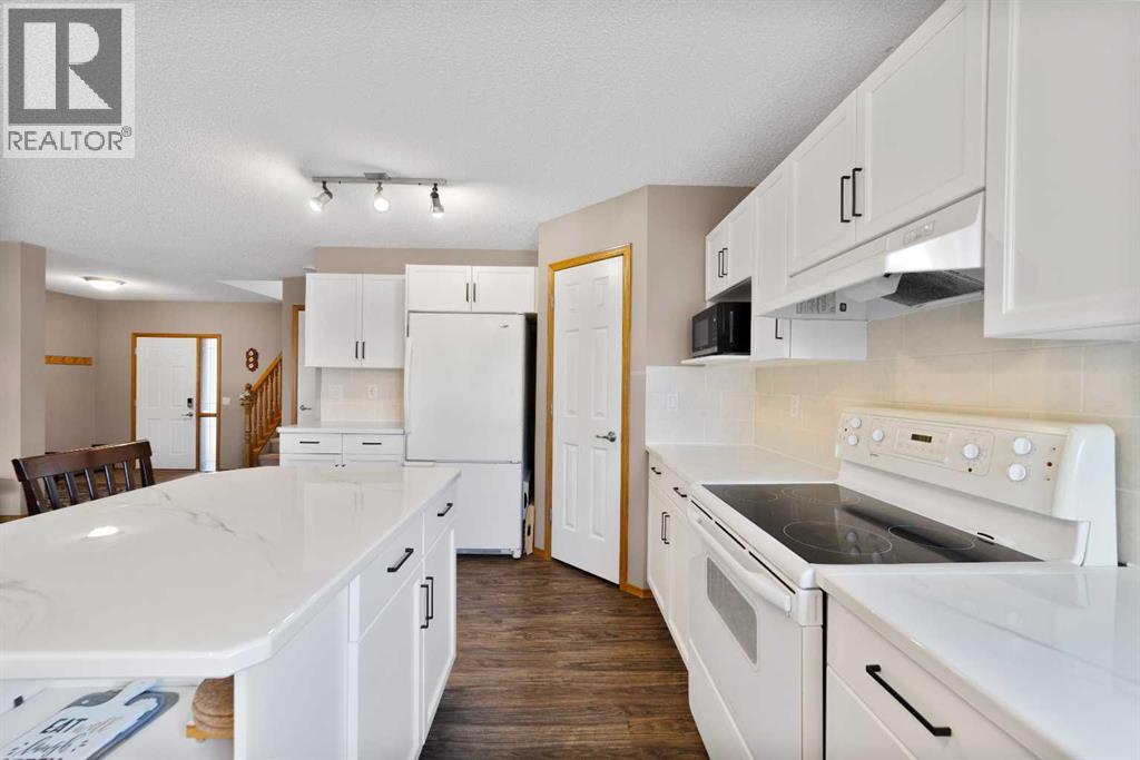 424 Stonegate Road Nw, Airdrie, Alberta  T4B 2Z9 - Photo 9 - A2258063