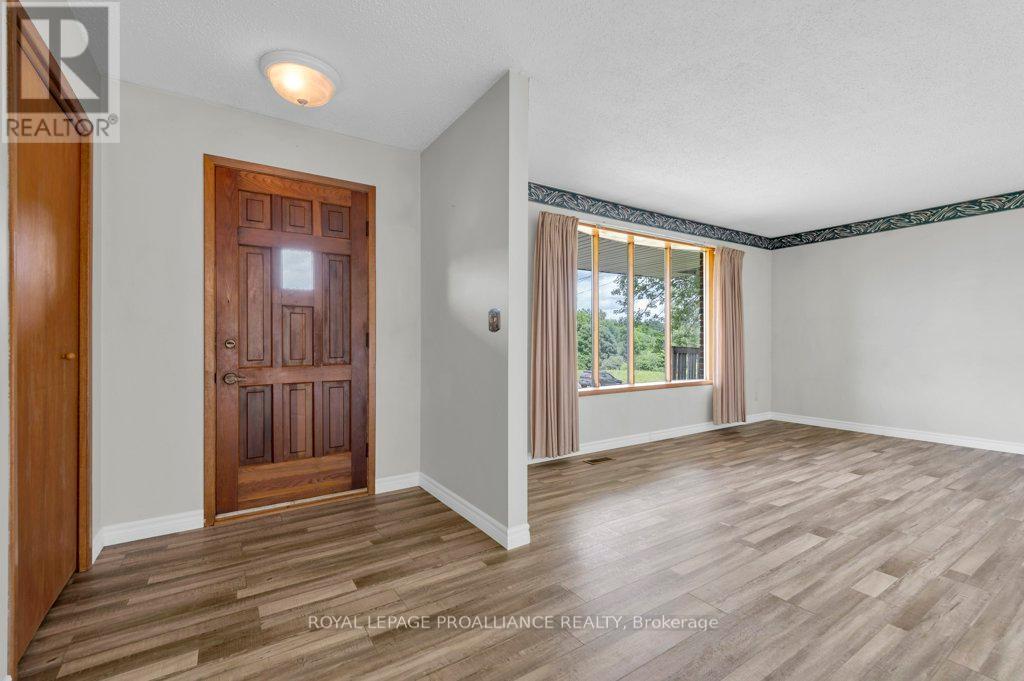 184 Bethel Road, Belleville, Ontario  K0K 3E0 - Photo 5 - X12411729