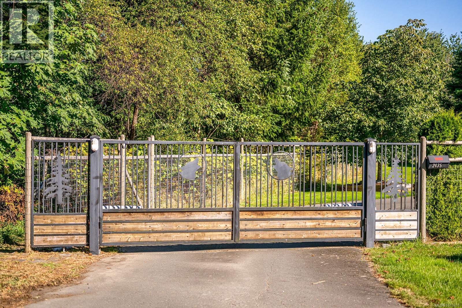 2435 Charleville Rd, Campbell River, British Columbia  V9W 4N4 - Photo 44 - 1013311