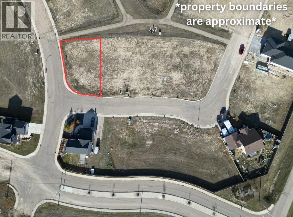 3 Clover Crescent, Beiseker, Alberta  T0M 0G0 - Photo 12 - A2257717