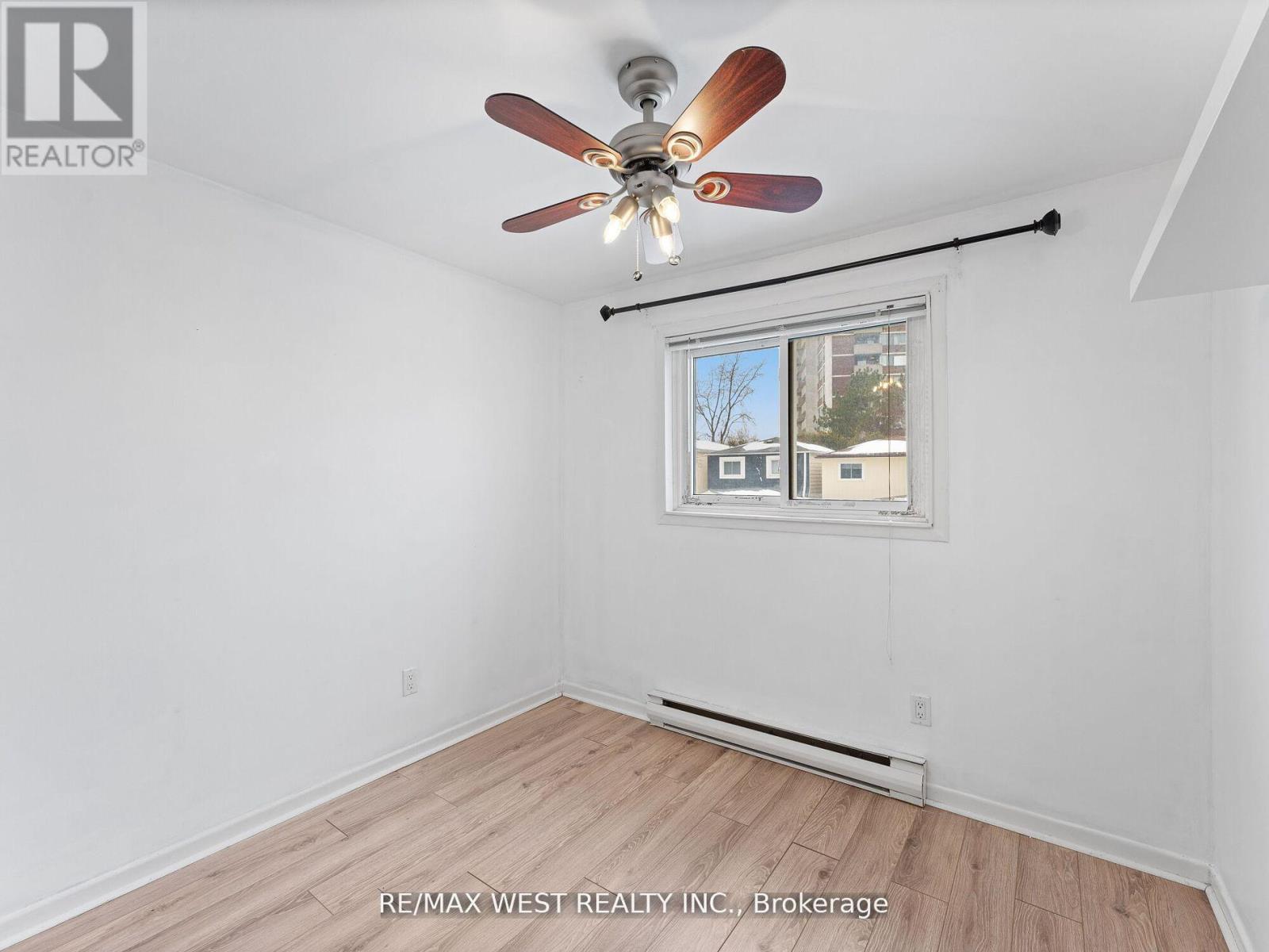 94 Plum Tree Way, Toronto, Ontario  M2R 3J1 - Photo 17 - C12411498