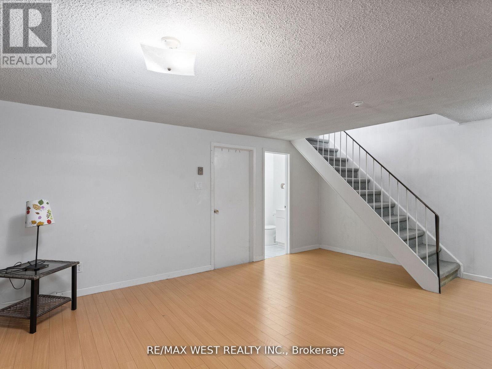 94 Plum Tree Way, Toronto, Ontario  M2R 3J1 - Photo 18 - C12411498