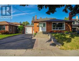 122 MARILAKE DRIVE, Toronto, Ontario