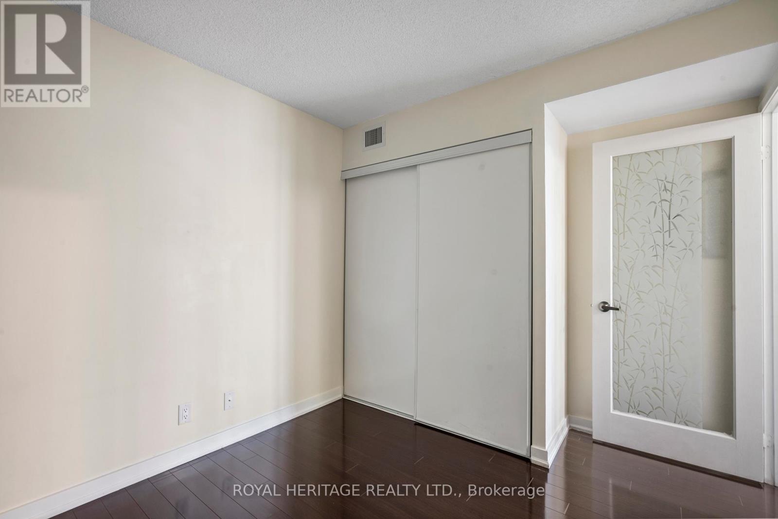 1716 - 38 Lee Centre Drive, Toronto (Woburn), Ontario  M1H 3J7 - Photo 19 - E12411598