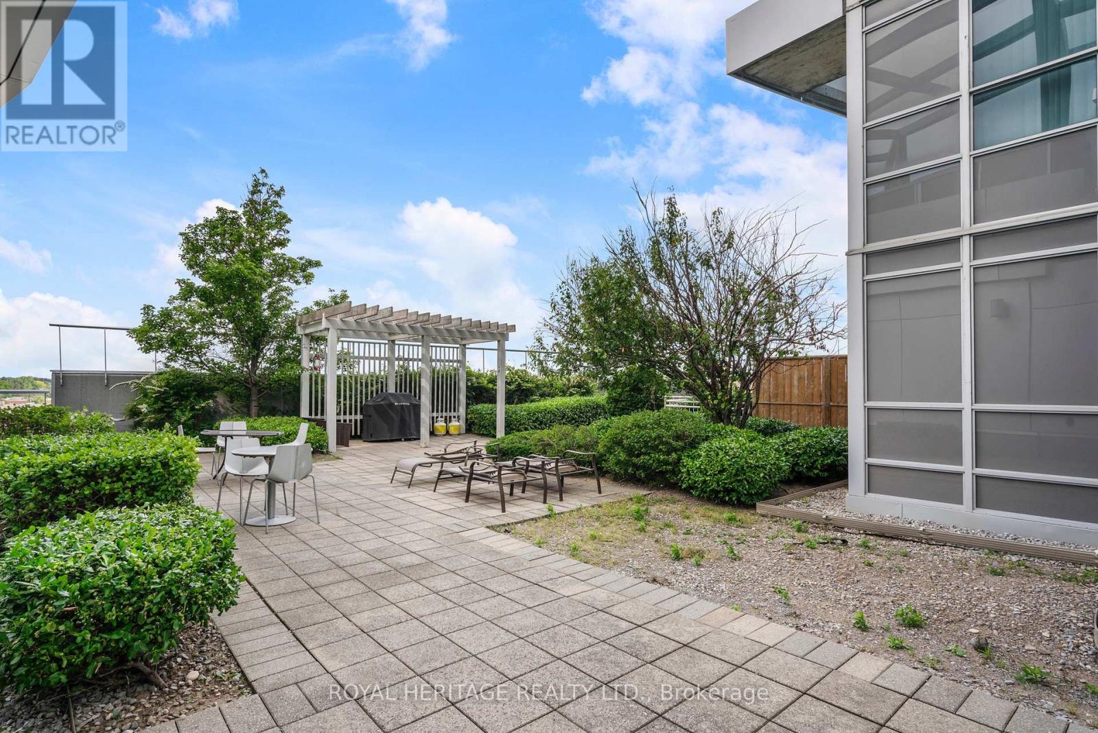 1716 - 38 Lee Centre Drive, Toronto (Woburn), Ontario  M1H 3J7 - Photo 21 - E12411598