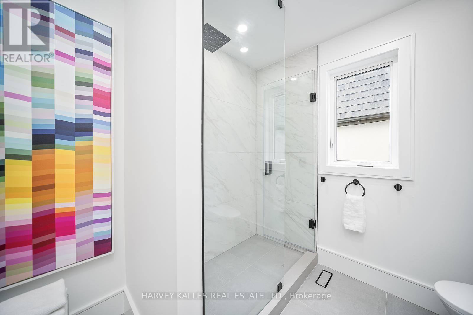 67 Lesmount Avenue, Toronto, Ontario  M4J 3V7 - Photo 24 - E12411654