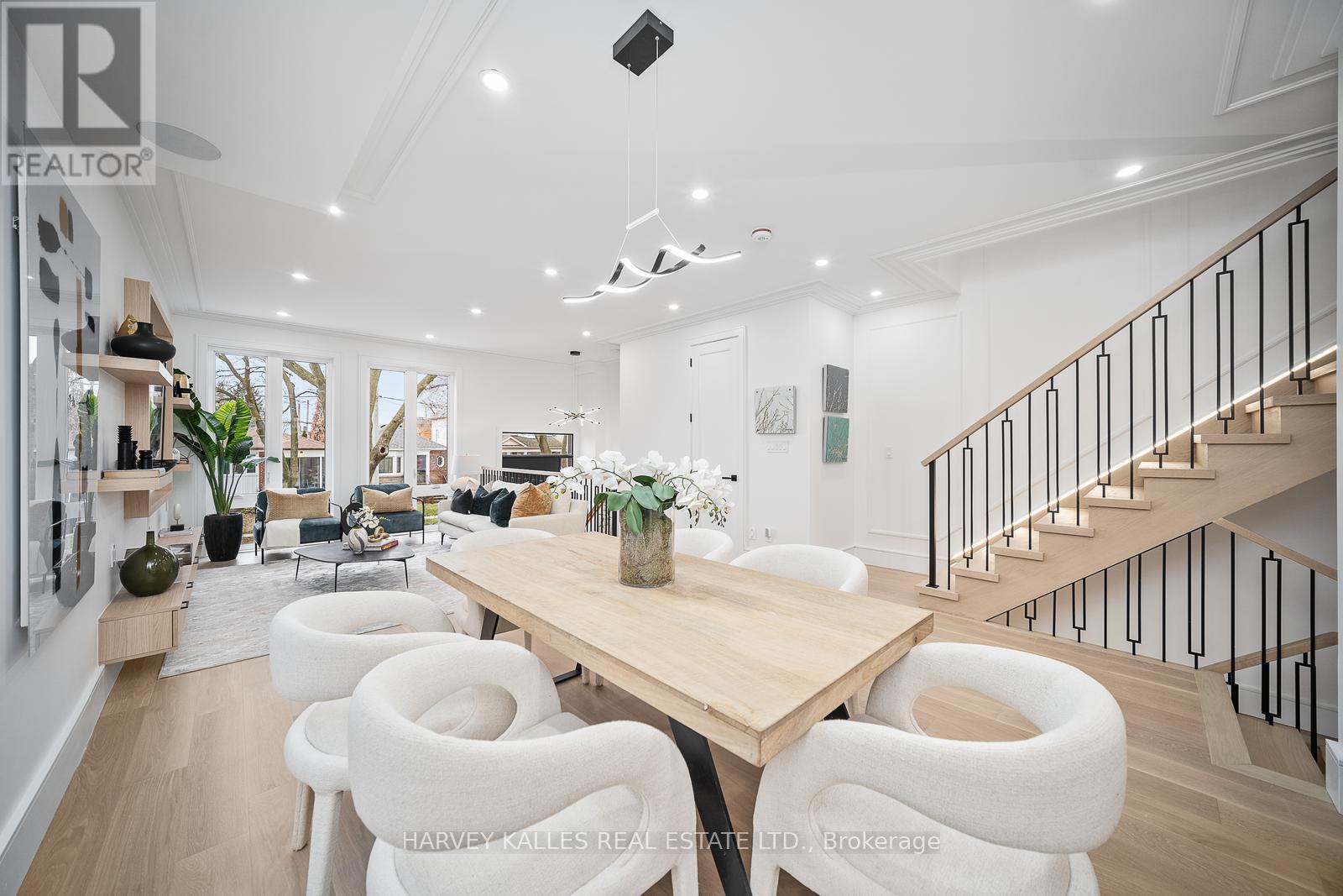 67 Lesmount Avenue, Toronto, Ontario  M4J 3V7 - Photo 7 - E12411654